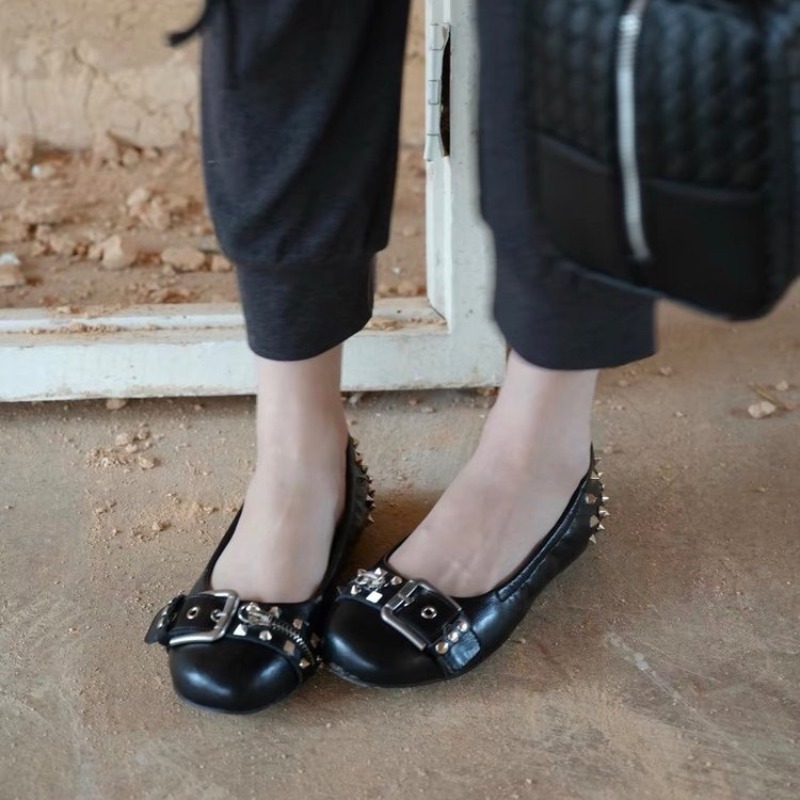 Bolt Round-head Single Shoe Wo - огляд і ціна Heels
